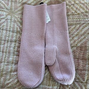 lululemon athletica Pink Mittens